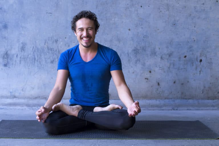 4 Reasons Why You Should Meditate Every Day The Daily Positive