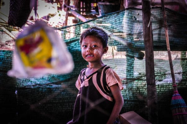 Burmese Children Giving Back